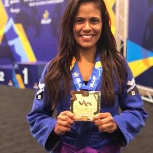 Meet your Posher, Mariangel